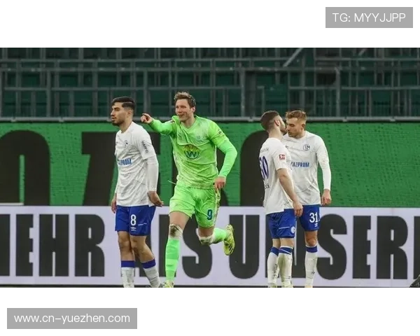 博尼法斯与伊萨克：技术细腻度与身体对抗能力对比