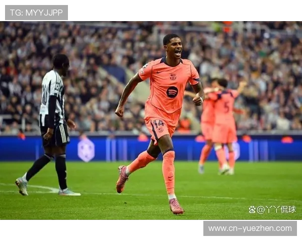 巴萨进攻体系依赖边路现象延续,战术平衡性对赛季表现影响逐步显现 巴萨进攻体系依赖边路现象延续,战术平衡性对赛季表现影响逐步显现