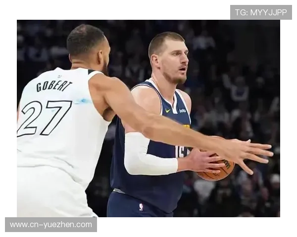 唐斯挡拆外投拉开空间对比约基奇更具三分威胁